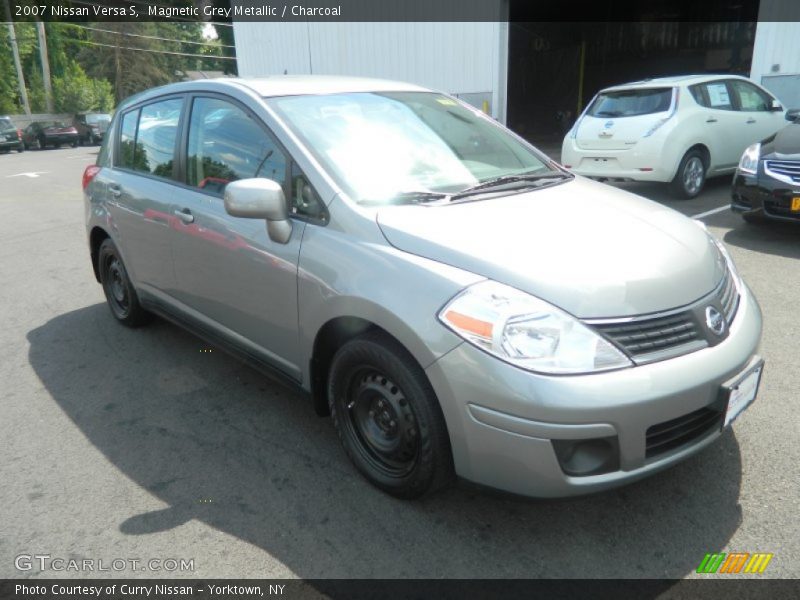 Magnetic Grey Metallic / Charcoal 2007 Nissan Versa S