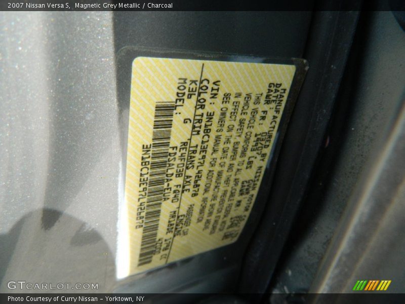 Magnetic Grey Metallic / Charcoal 2007 Nissan Versa S