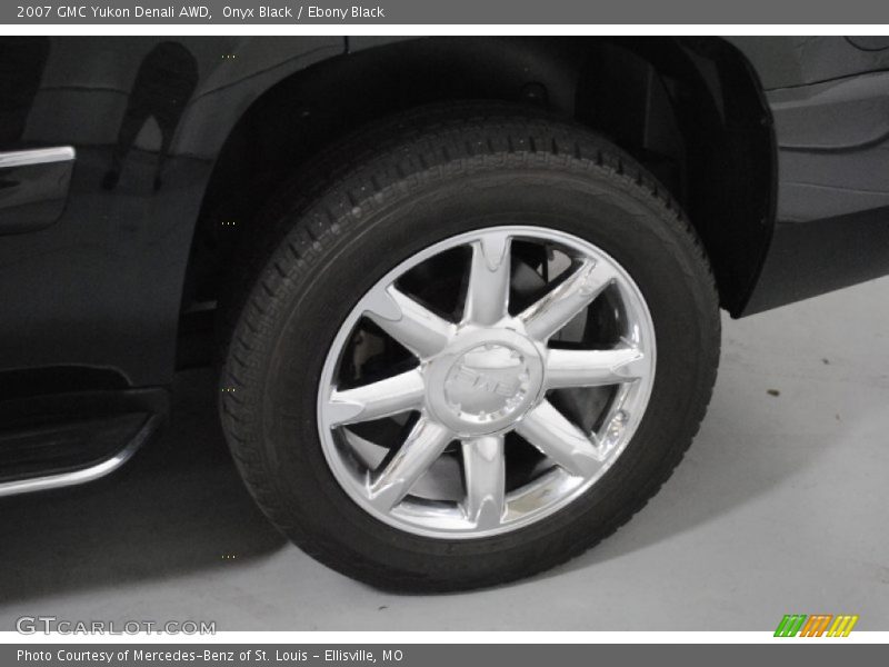 Onyx Black / Ebony Black 2007 GMC Yukon Denali AWD
