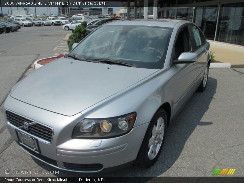 Silver Metallic / Dark Beige/Quartz 2006 Volvo S40 2.4i