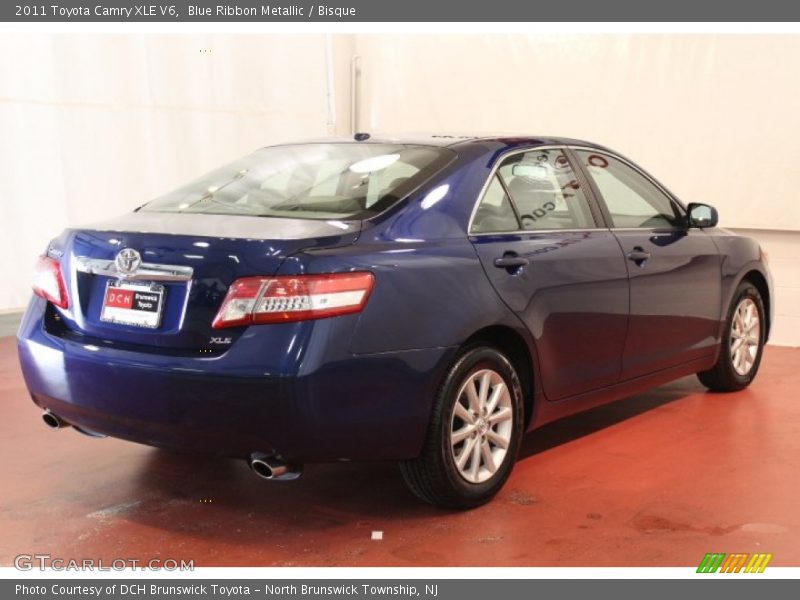 Blue Ribbon Metallic / Bisque 2011 Toyota Camry XLE V6