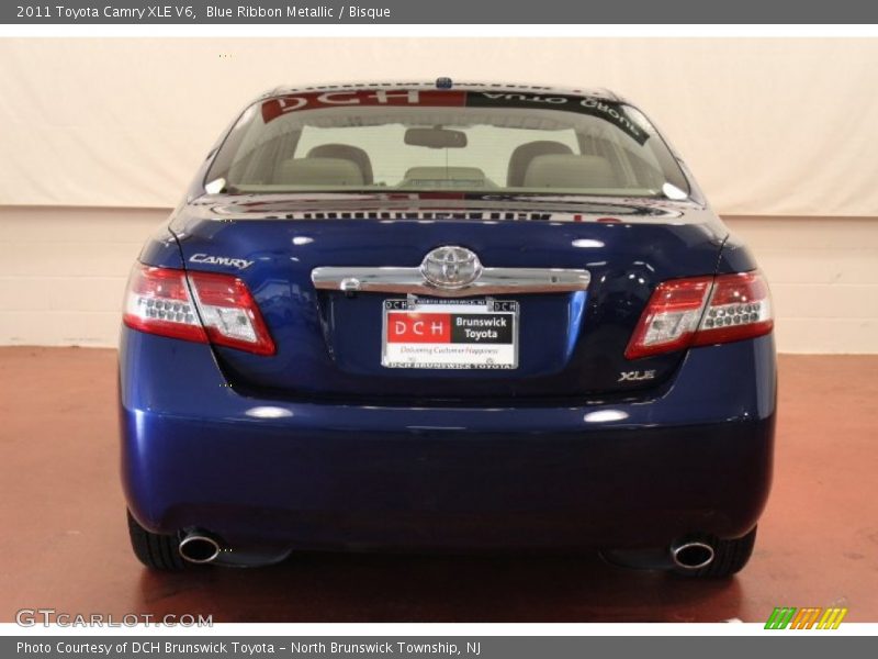 Blue Ribbon Metallic / Bisque 2011 Toyota Camry XLE V6
