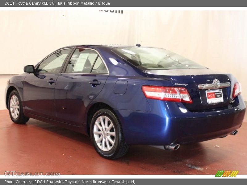 Blue Ribbon Metallic / Bisque 2011 Toyota Camry XLE V6