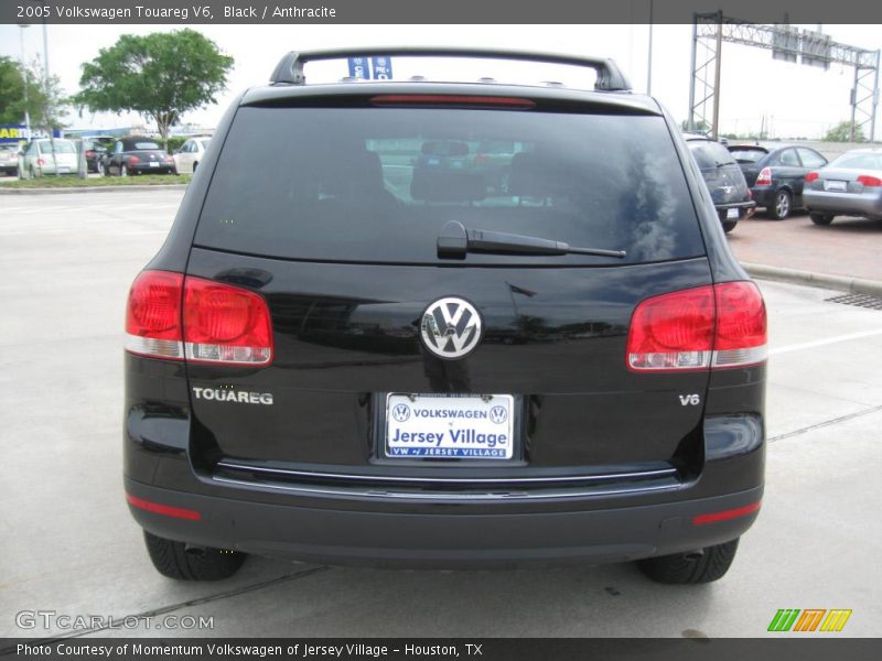 Black / Anthracite 2005 Volkswagen Touareg V6