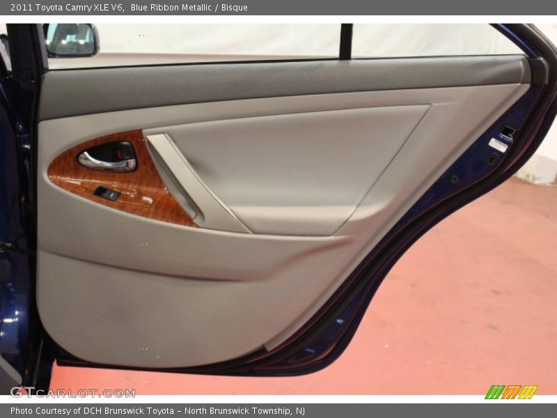 Blue Ribbon Metallic / Bisque 2011 Toyota Camry XLE V6