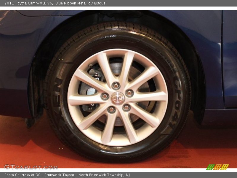 Blue Ribbon Metallic / Bisque 2011 Toyota Camry XLE V6