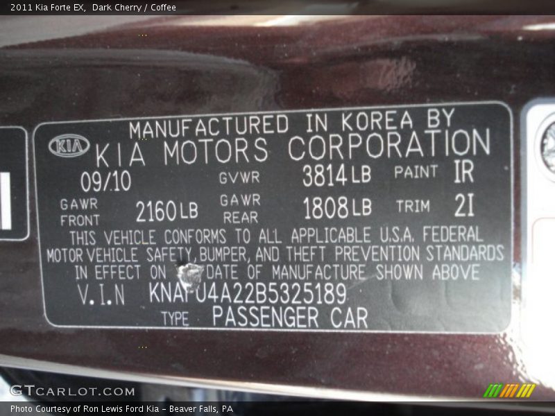 Dark Cherry / Coffee 2011 Kia Forte EX