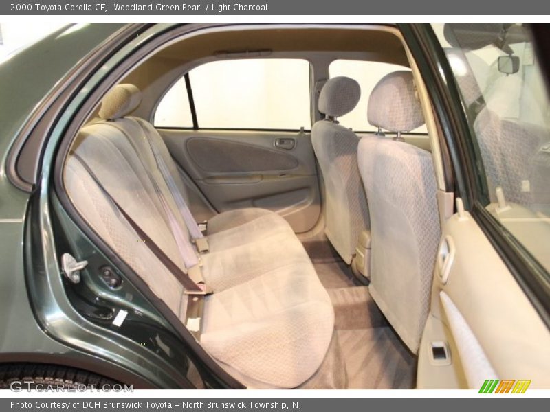 Woodland Green Pearl / Light Charcoal 2000 Toyota Corolla CE
