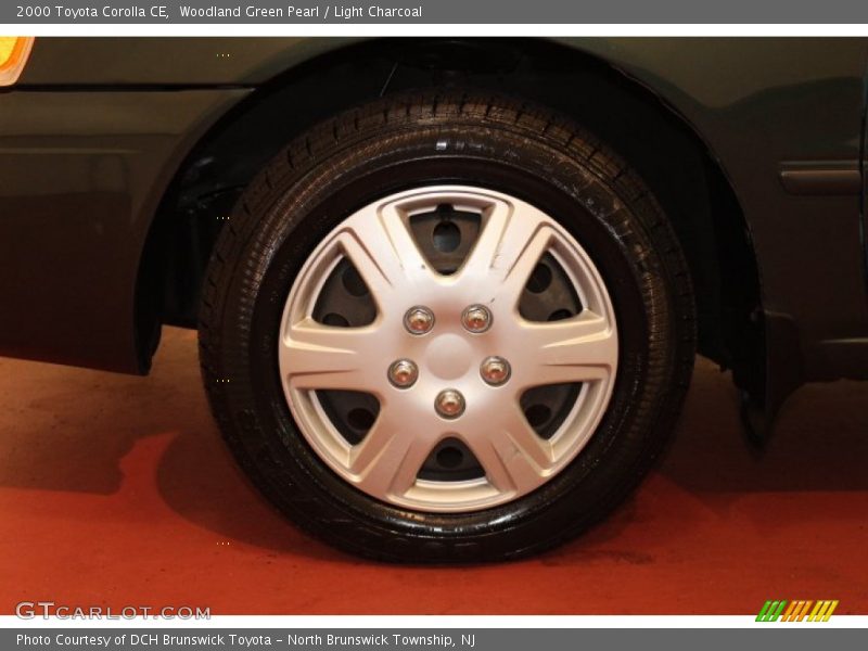 Woodland Green Pearl / Light Charcoal 2000 Toyota Corolla CE