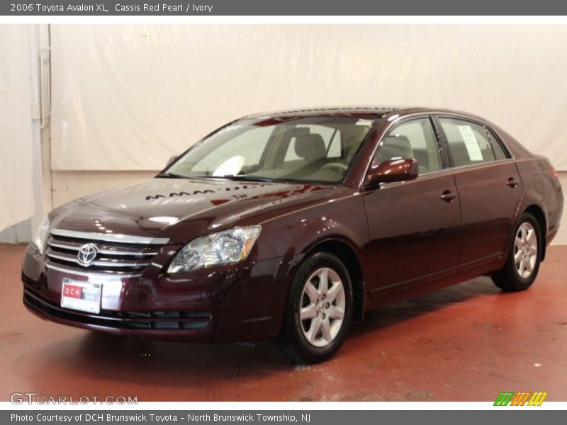 Cassis Red Pearl / Ivory 2006 Toyota Avalon XL