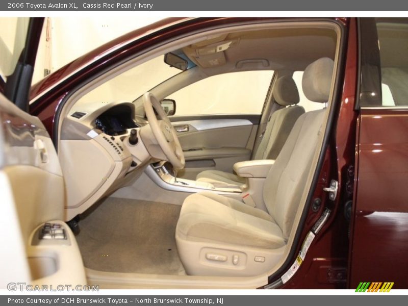Cassis Red Pearl / Ivory 2006 Toyota Avalon XL