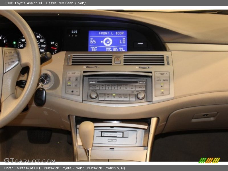 Cassis Red Pearl / Ivory 2006 Toyota Avalon XL