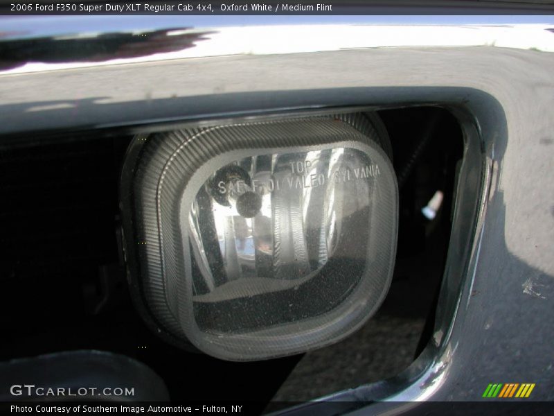 Oxford White / Medium Flint 2006 Ford F350 Super Duty XLT Regular Cab 4x4