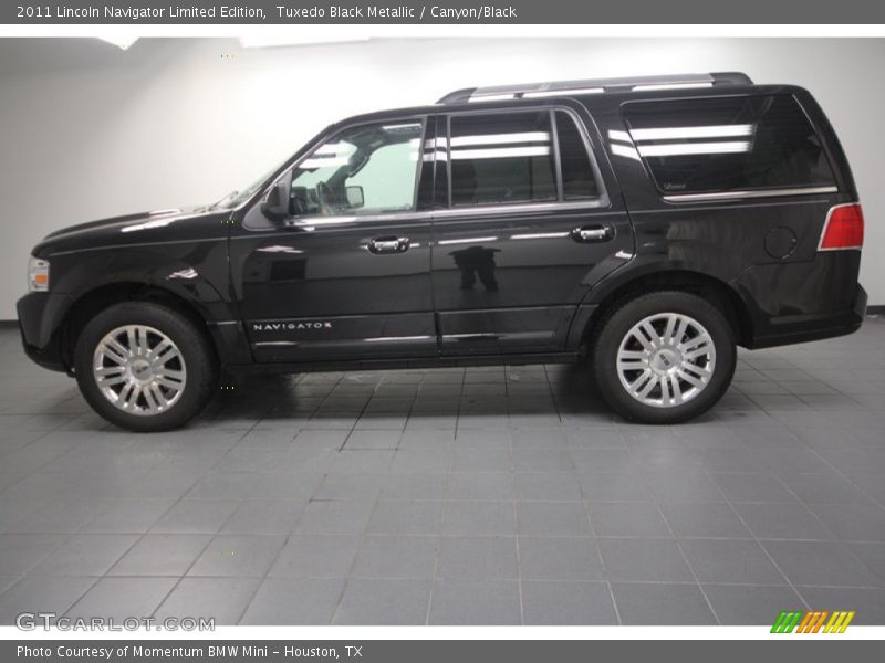  2011 Navigator Limited Edition Tuxedo Black Metallic