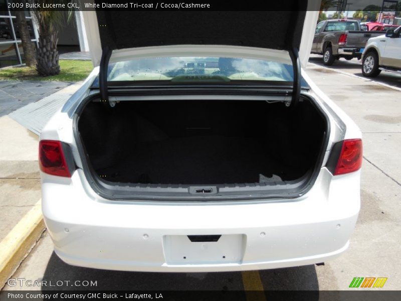 White Diamond Tri-coat / Cocoa/Cashmere 2009 Buick Lucerne CXL