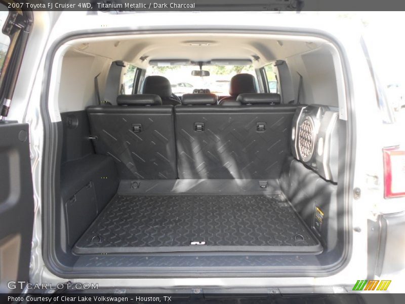 Titanium Metallic / Dark Charcoal 2007 Toyota FJ Cruiser 4WD