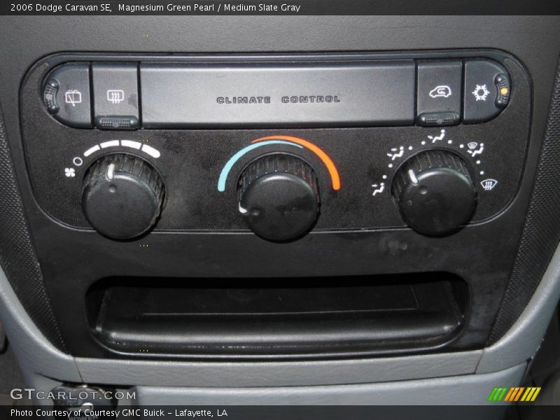 Magnesium Green Pearl / Medium Slate Gray 2006 Dodge Caravan SE