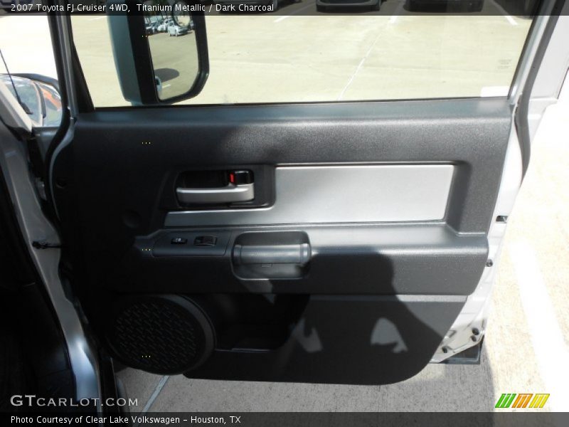 Titanium Metallic / Dark Charcoal 2007 Toyota FJ Cruiser 4WD