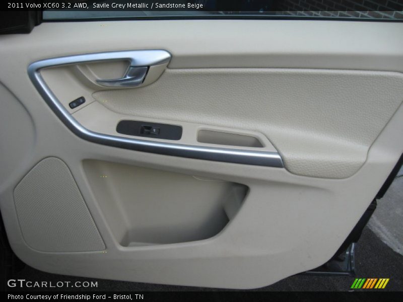 Door Panel of 2011 XC60 3.2 AWD