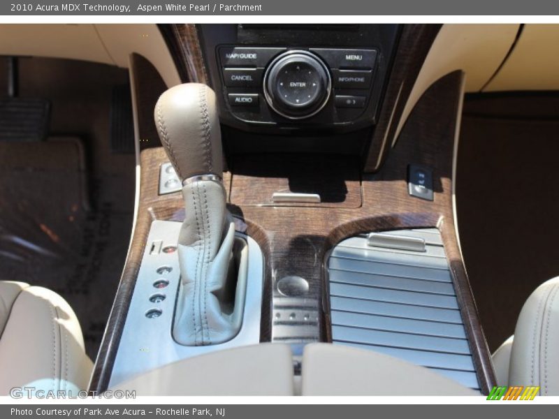 Aspen White Pearl / Parchment 2010 Acura MDX Technology
