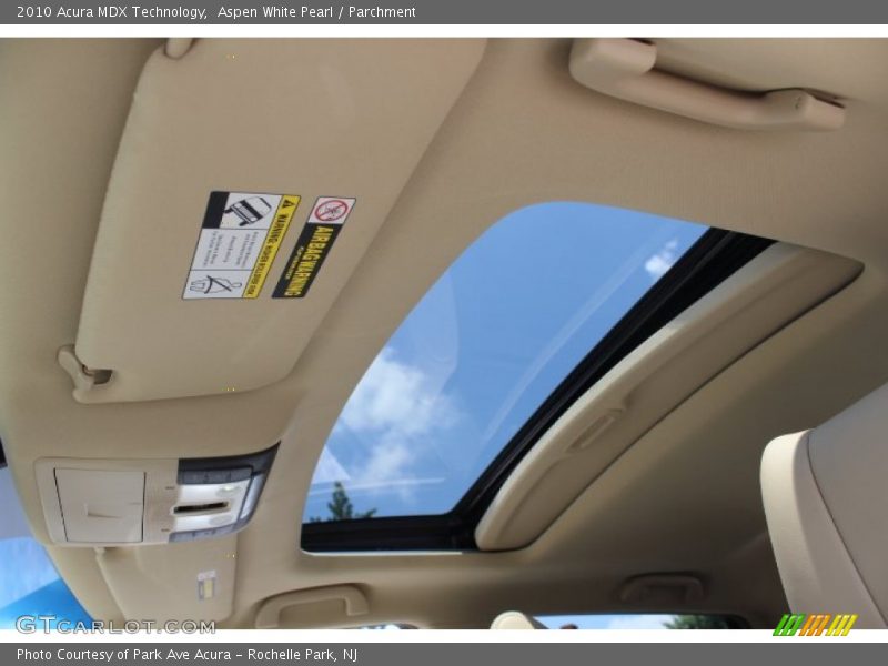 Aspen White Pearl / Parchment 2010 Acura MDX Technology