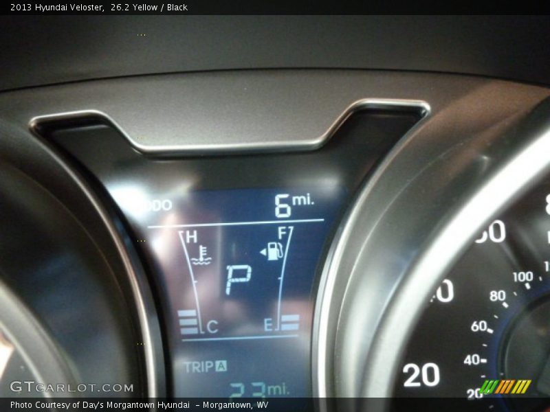 26.2 Yellow / Black 2013 Hyundai Veloster