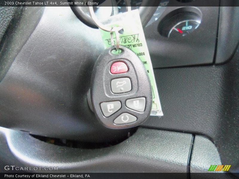 Summit White / Ebony 2009 Chevrolet Tahoe LT 4x4