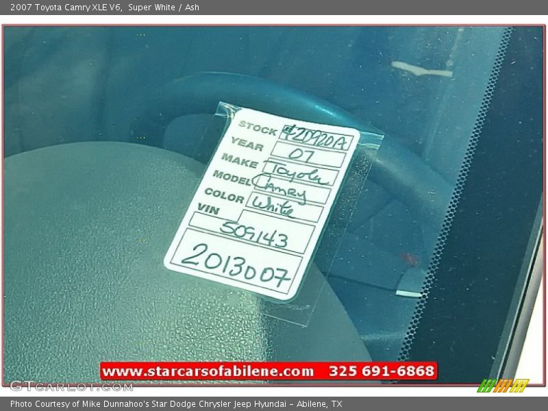 Super White / Ash 2007 Toyota Camry XLE V6