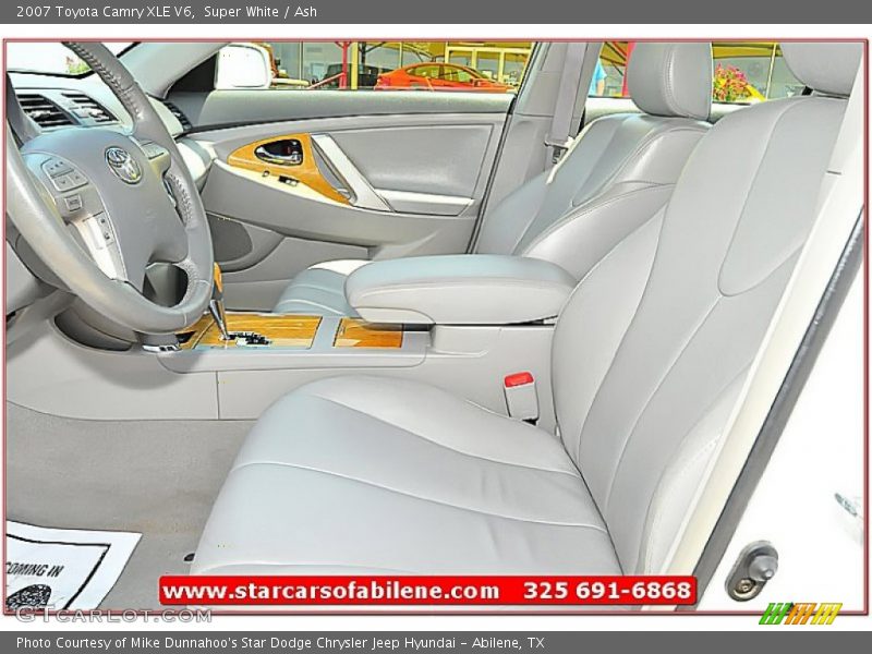 Super White / Ash 2007 Toyota Camry XLE V6