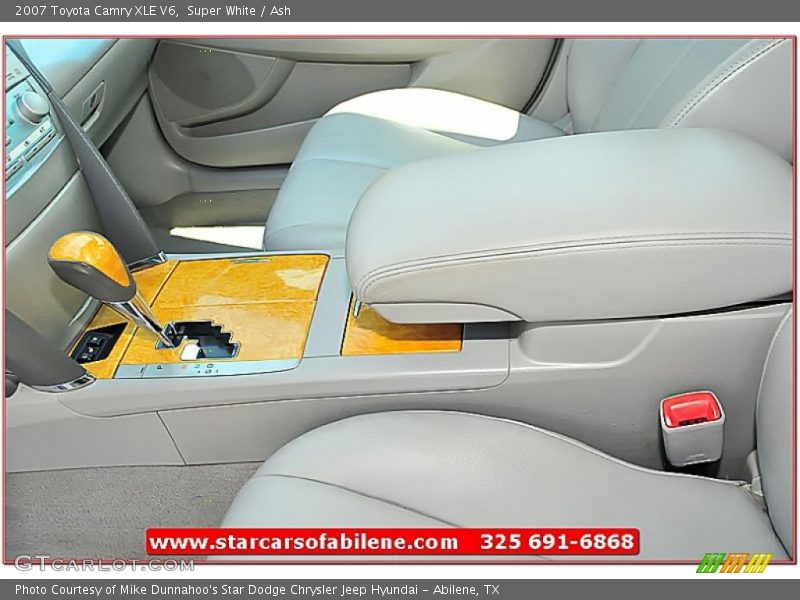 Super White / Ash 2007 Toyota Camry XLE V6