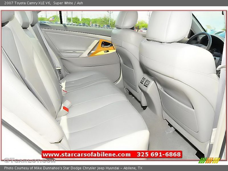 Super White / Ash 2007 Toyota Camry XLE V6