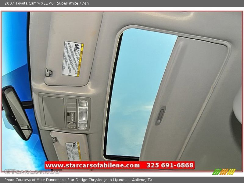 Super White / Ash 2007 Toyota Camry XLE V6