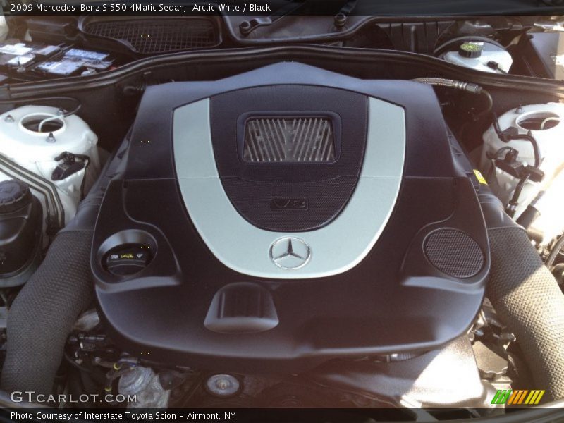 Arctic White / Black 2009 Mercedes-Benz S 550 4Matic Sedan