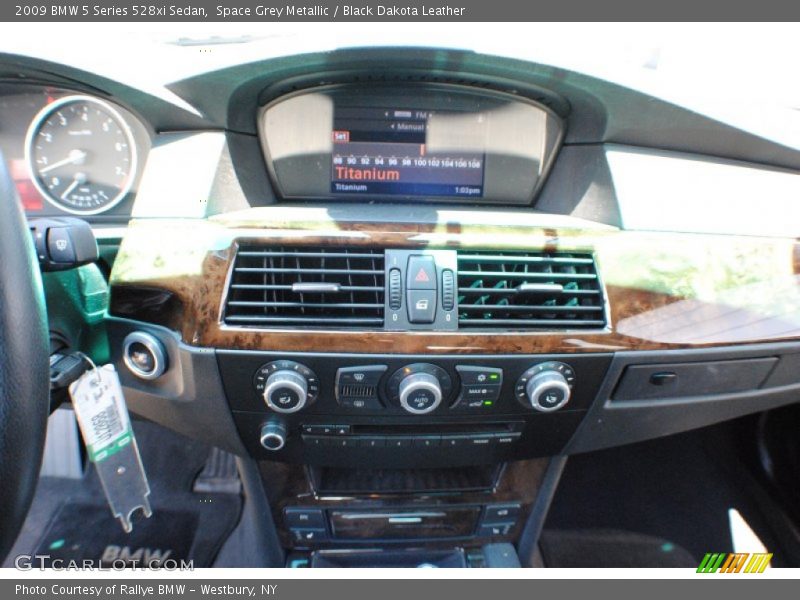 Space Grey Metallic / Black Dakota Leather 2009 BMW 5 Series 528xi Sedan