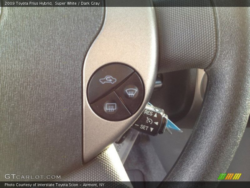 Super White / Dark Gray 2009 Toyota Prius Hybrid
