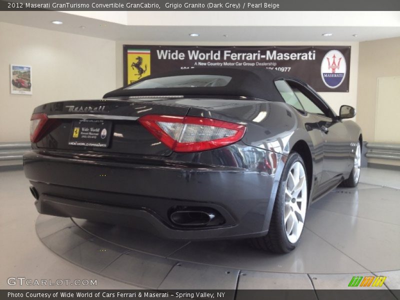 Grigio Granito (Dark Grey) / Pearl Beige 2012 Maserati GranTurismo Convertible GranCabrio