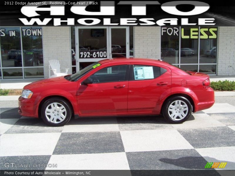 Redline 2-Coat Pearl / Black 2012 Dodge Avenger SE