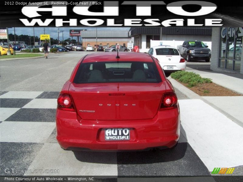Redline 2-Coat Pearl / Black 2012 Dodge Avenger SE