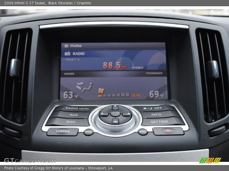 Controls of 2009 G 37 Sedan