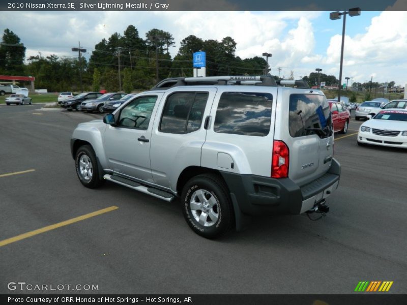 Silver Lightning Metallic / Gray 2010 Nissan Xterra SE