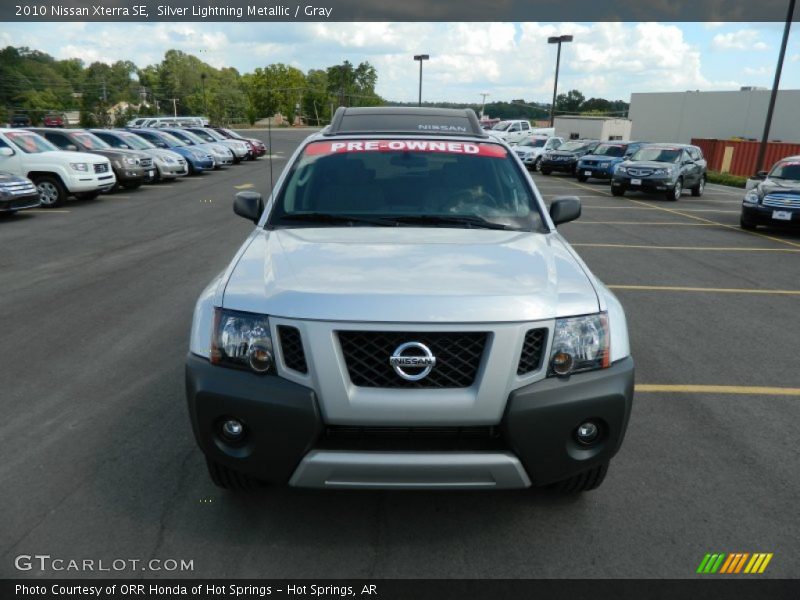 Silver Lightning Metallic / Gray 2010 Nissan Xterra SE