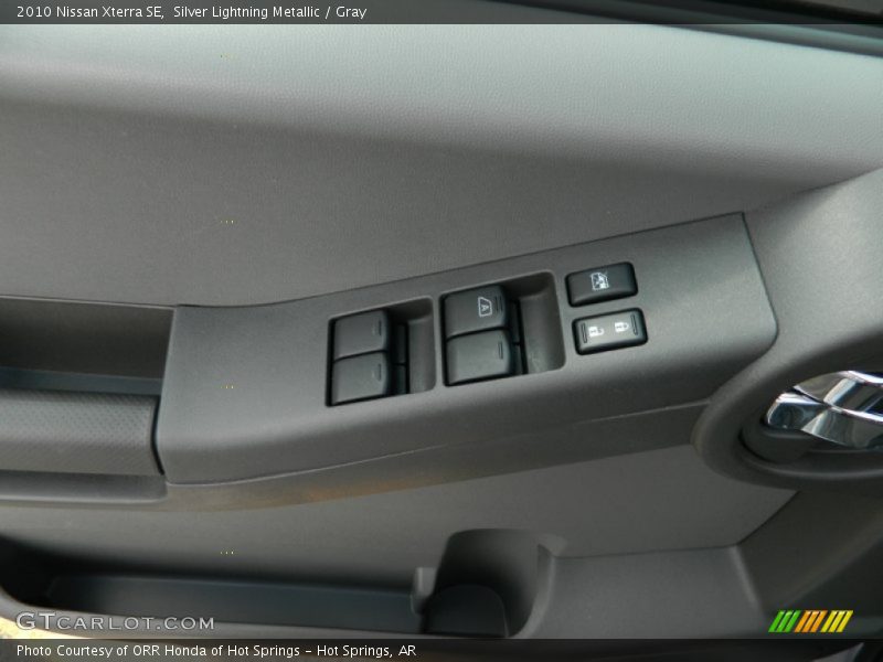 Silver Lightning Metallic / Gray 2010 Nissan Xterra SE