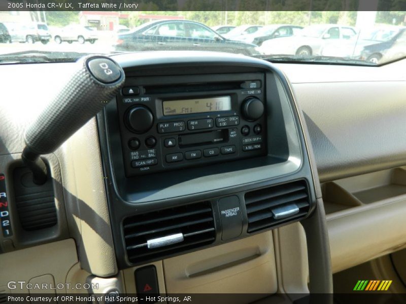 Taffeta White / Ivory 2005 Honda CR-V LX