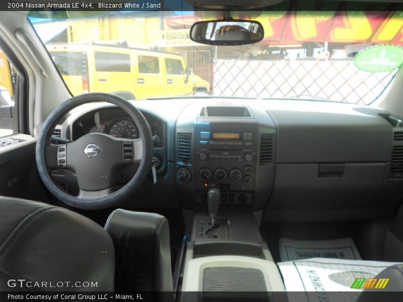 Blizzard White / Sand 2004 Nissan Armada LE 4x4