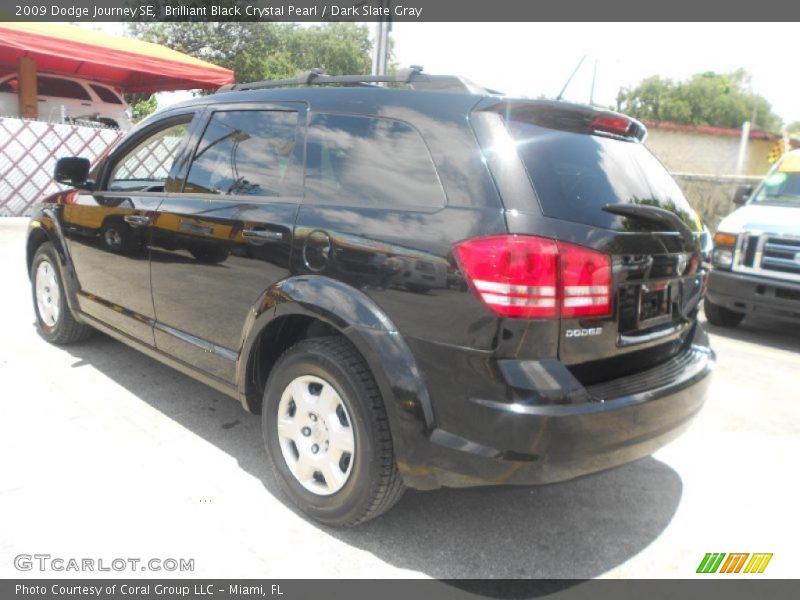 Brilliant Black Crystal Pearl / Dark Slate Gray 2009 Dodge Journey SE