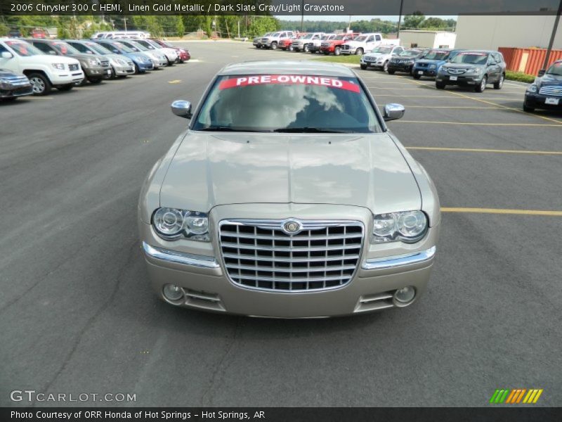 Linen Gold Metallic / Dark Slate Gray/Light Graystone 2006 Chrysler 300 C HEMI