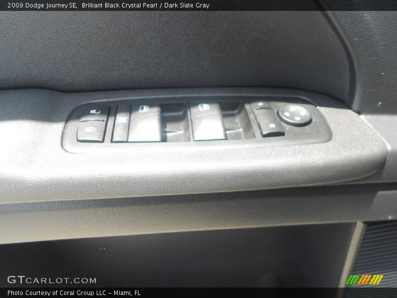 Brilliant Black Crystal Pearl / Dark Slate Gray 2009 Dodge Journey SE
