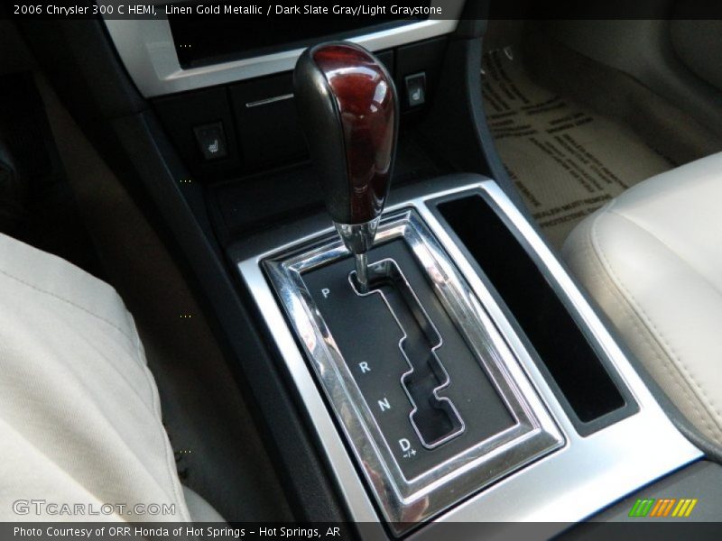 Linen Gold Metallic / Dark Slate Gray/Light Graystone 2006 Chrysler 300 C HEMI
