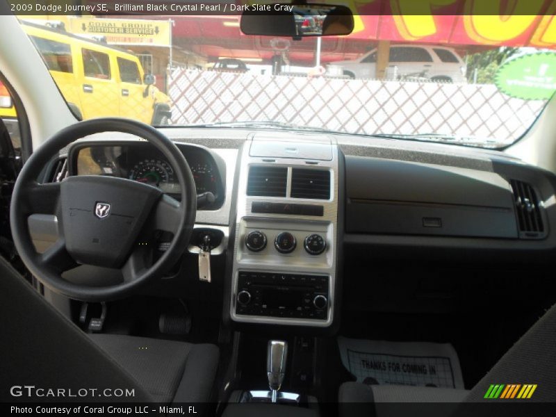 Brilliant Black Crystal Pearl / Dark Slate Gray 2009 Dodge Journey SE