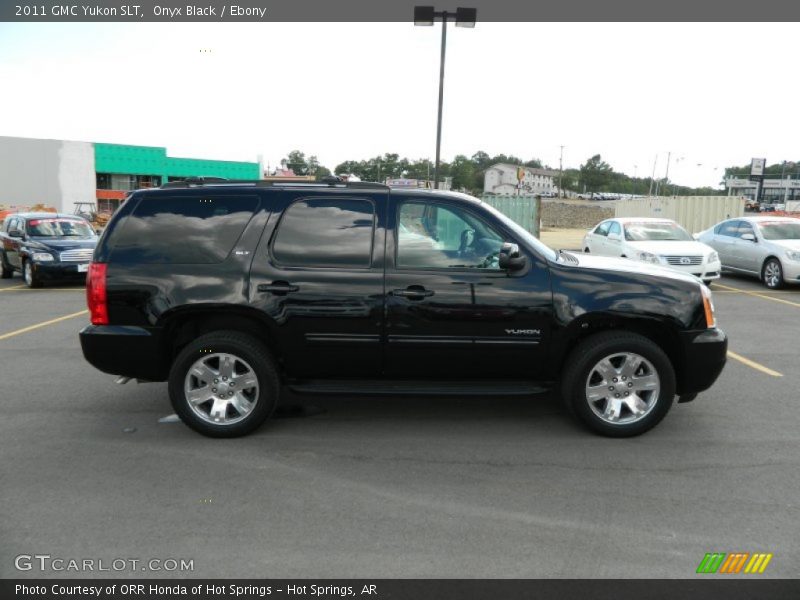 Onyx Black / Ebony 2011 GMC Yukon SLT